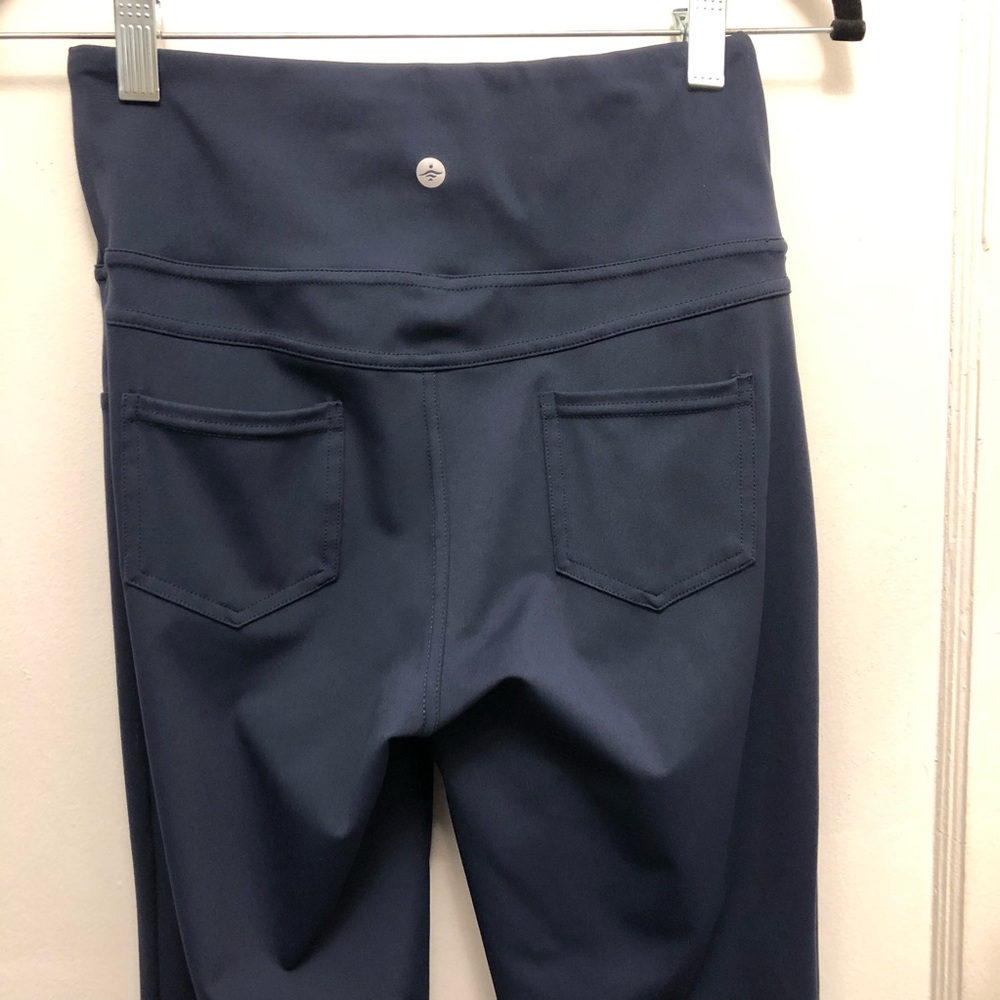 HALARA Flare Pants Navy Blue Size Small Tall - Picture 5 of 7